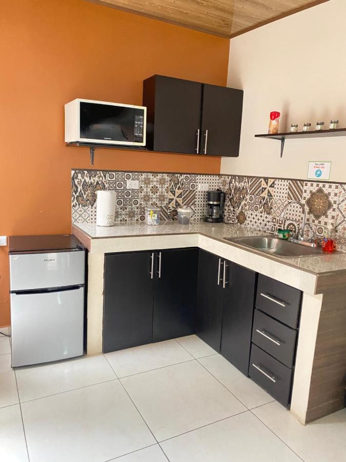 Pura Vida Apartment. 5 Min From Airport Alajuela Exterior foto